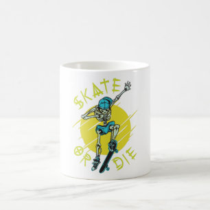 Caneca De Café Esqueleto Skatista Morra Patinando ou Morra