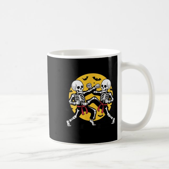Caneca De Café Esqueletos de Halloween Karate Artes Marciais (Direita)
