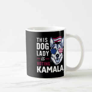 Caneca De Café Esta Dama De Cachorro Está Votando Kamala