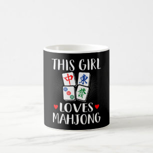 Caneca De Café Esta garota ama o presente dos Conselhos Mahjong