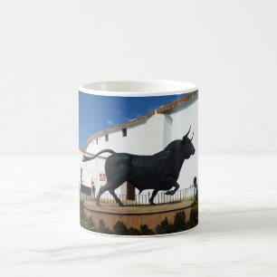 Caneca De Café Estátua de um touro em Ronda, Espanha