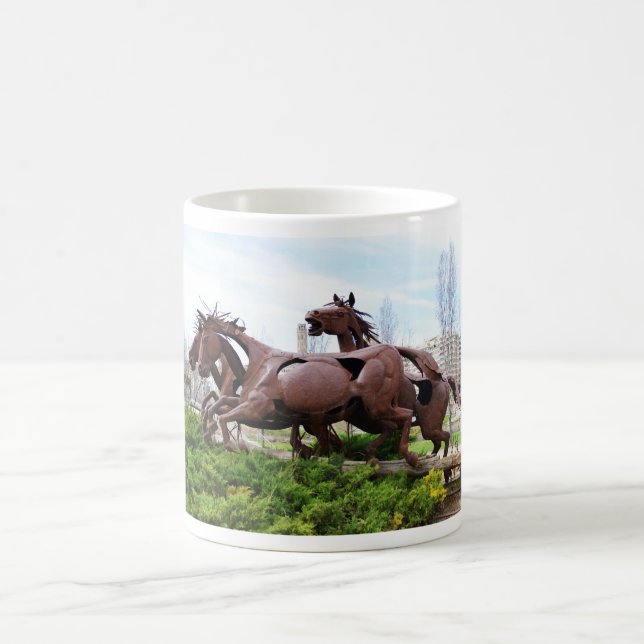 Caneca De Café estátua dos cavalos (Centro)