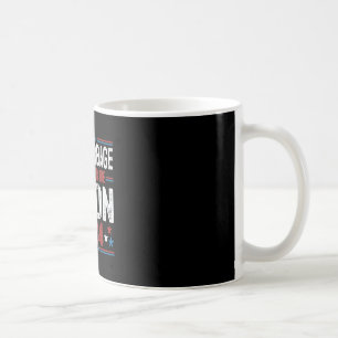 Caneca De Café Este lixo está votando no criminoso engraçado Trum