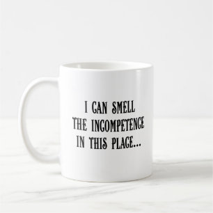 Caneca De Café Este lugar reeks da incompetência (2)