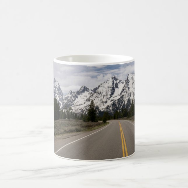 Caneca De Café Estrada para a Serra de Teton (Centro)