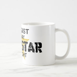 Caneca De Café Estrela do rock do baixista em a noite