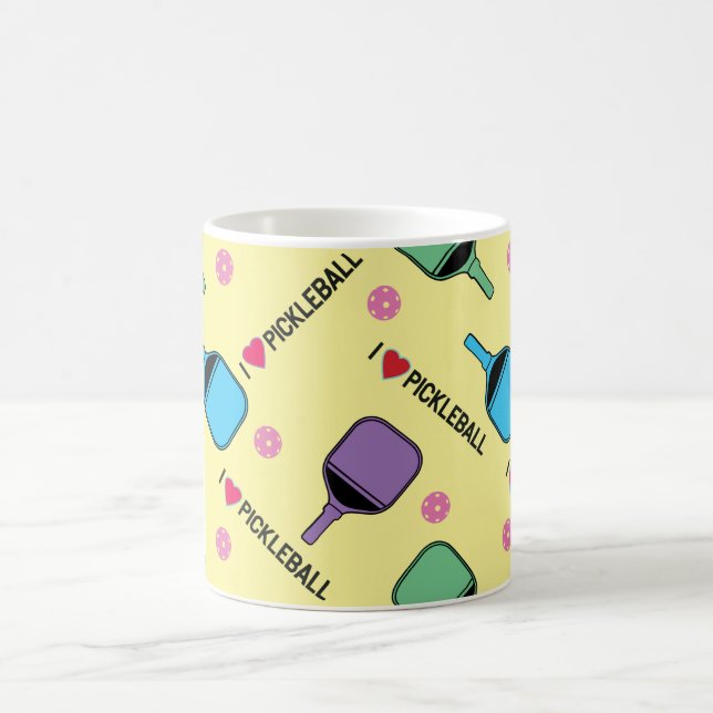 Caneca De Café Eu adoro bolas de piclebolas em amarelo (Centro)