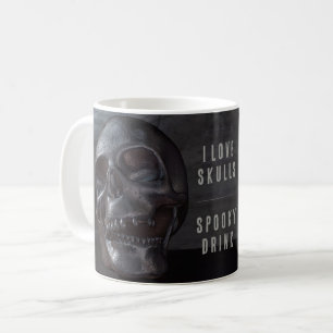 Caneca De Café Eu Adoro Skulls. Bebida Spooky. Crânio sorridente