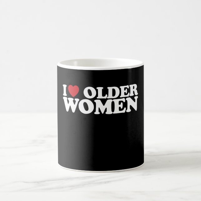 Caneca De Café Eu Amo Mulheres Mais Velhas Eu Adoro Groovy (Centro)