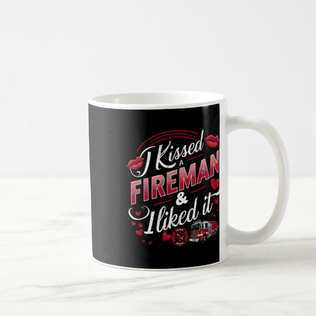 Caneca De Café Eu Beijei Um Bombeiro Eu Gostei Bombeiro Valentin (Direita)