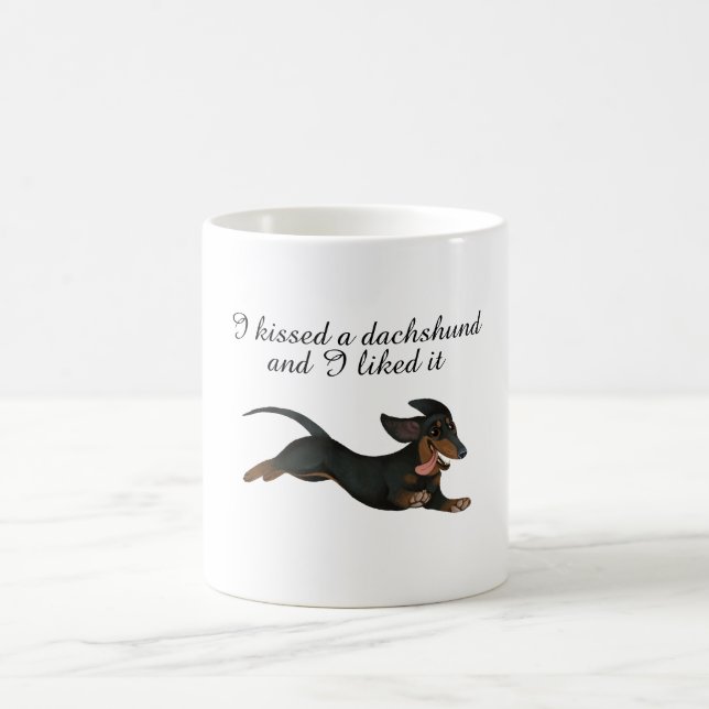 Caneca De Café Eu Beijei Um Dachshund E Gostei Muito (Centro)