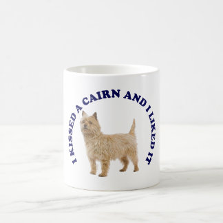 Caneca De Café Eu beijei um Terrier Cairn