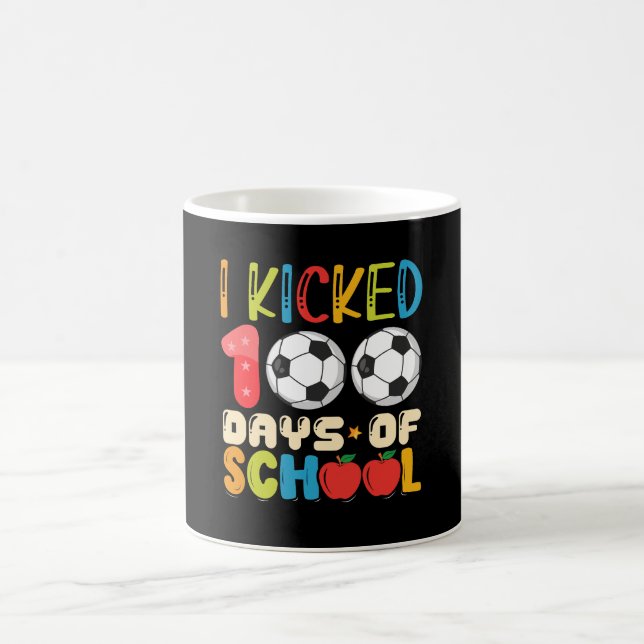 Caneca De Café Eu Completei 100 Dias de Escola Amante do Futebol (Centro)