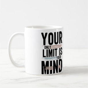 Caneca De Café Eu corro em Caffeine e Confidence Mug