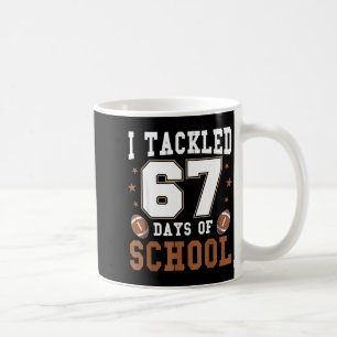 Caneca De Café Eu Enfrentei 67 Dias De Escola Engraçado Seis Sete