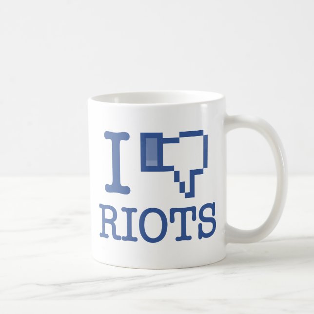 CANECA DE CAFÉ EU NÃO GOSTO DE TUMULTOS (Direita)