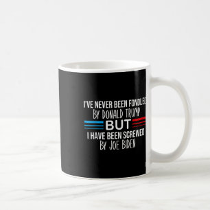 Caneca De Café Eu nunca fui fundado por Donald Trump Mas