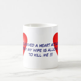 Caneca De Café Eu sobrevivi a um cardíaco de ataque