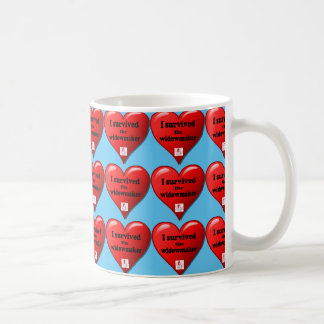 Caneca De Café Eu Sobrevivi ao Viúvo