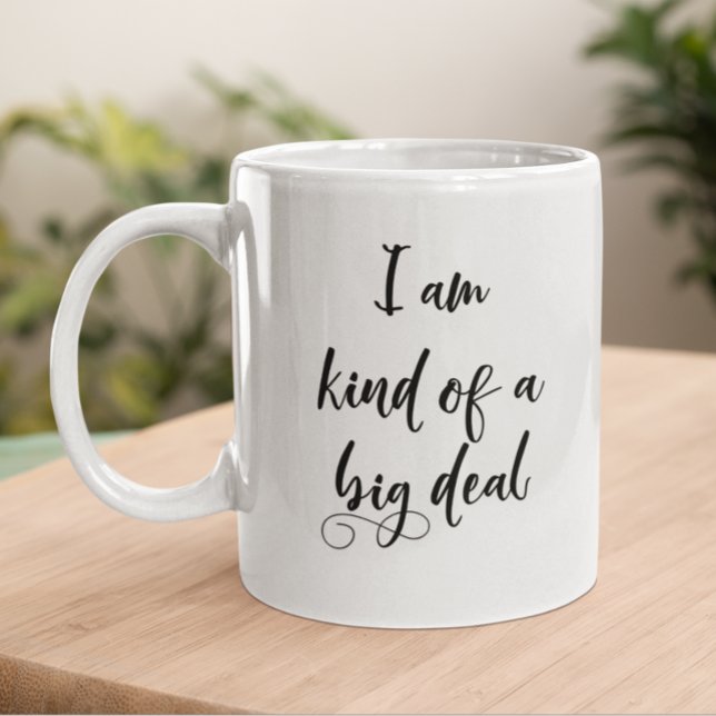 Caneca De Café Eu Sou Meio Uma Grande Coisa Piada Trabalho Escrit (Criador carregado)