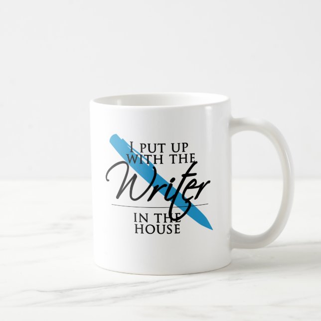Caneca De Café Eu tolerei o escritor na casa (Direita)