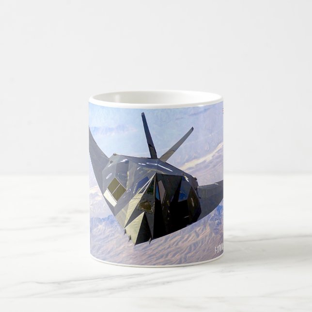 CANECA DE CAFÉ F-117A NIGHTHAWK (Centro)