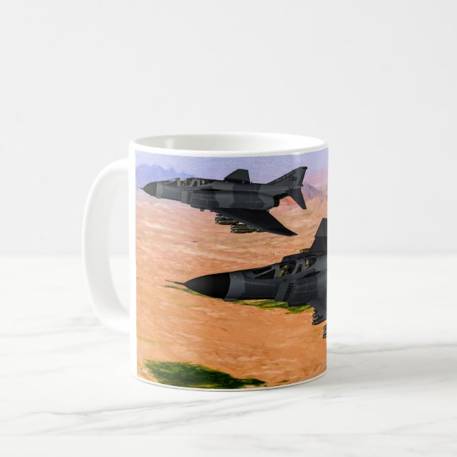 Caneca De Café F-4 fantasma II (Frente Esquerda)