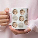 Caneca De Café Face Personalizada De Duas Fotografias | Eu Te Amo<br><div class="desc">Vovó deliciosa com esta caneca personalizada de duas fotos! Com texto e espaço "Eu te amo vovó" para duas fotos de precioso, é o presente perfeito para o Dia das Mães, aniversários, ou qualquer ocasião para celebrar seu amor. Quer ela goste de café, chá, ou cacau quente, esta caneca fará...</div>