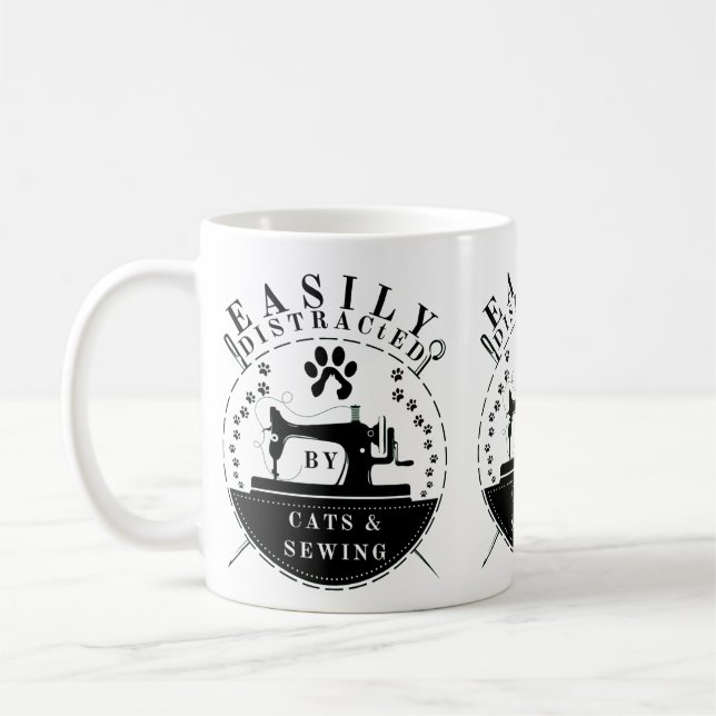 Caneca De Café Facilmente Distraído Por Gatos E Costura (Esquerda)