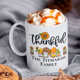 Caneca De Café Família de gnomos de girassol.