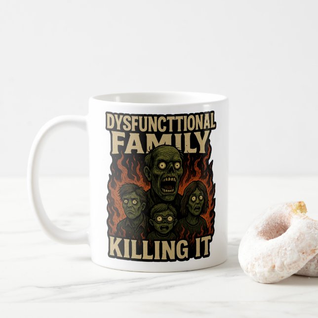 Caneca De Café Família Disfuncional se Dando Bem (Com Donut)
