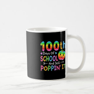 Caneca De Café Feliz 100 Dias De Escola E Ainda Apanhando Criança