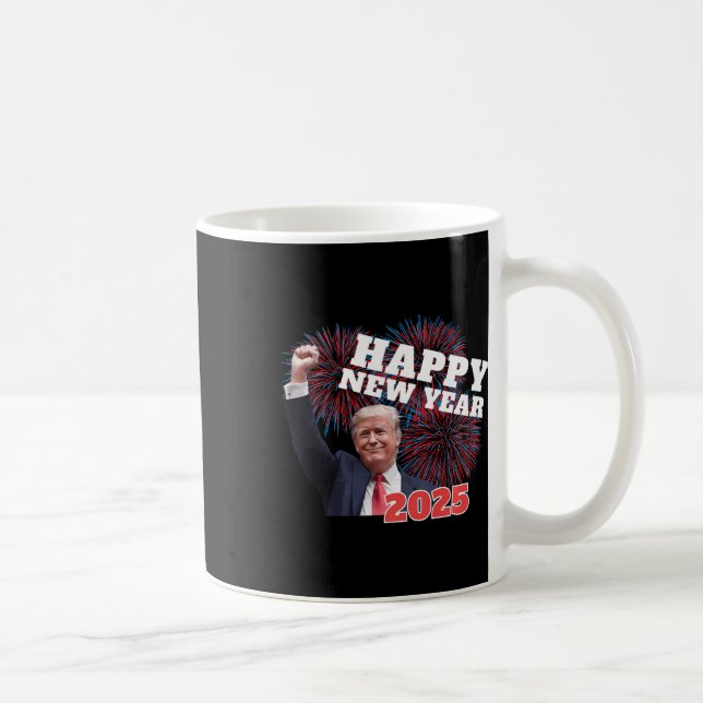 Caneca De Café Feliz ano novo de Trump Patriótico 2025 Conservado (Direita)