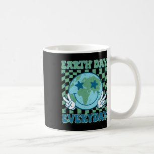 Caneca De Café Feliz Dia da Terra 2025 Retro Groovy Dia da Terra