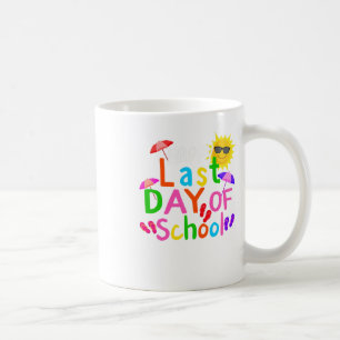 Caneca De Café Feliz Dia Passado Do Graduação De Professores