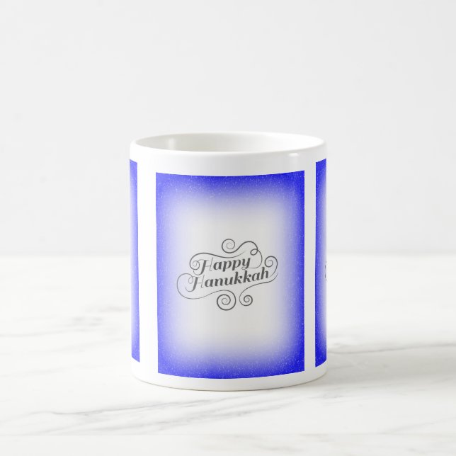 Caneca De Café Feliz Hanukkah com fundo azul branco de 2 tons (Centro)