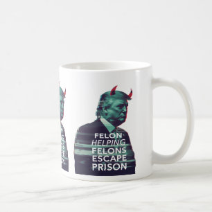 Caneca De Café Felon Ajudando Felons Mau Trump Arte