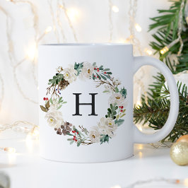 Caneca De Café Feriado de Monograma Floral de Inverno Elegante