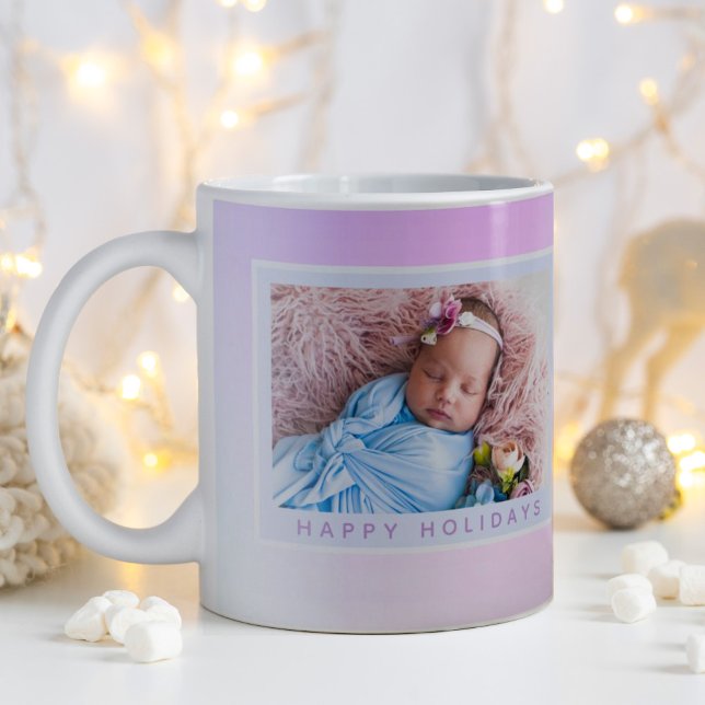 Caneca De Café Feriado Feliz Natal Iridescente do Pastel (Happy Holiday baby photo gift with a purple blue ombre background.)