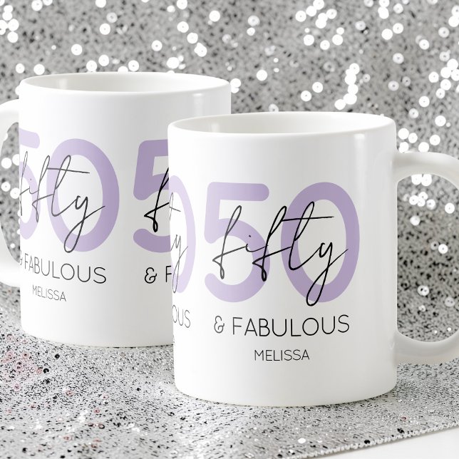 Caneca De Café Festa de 50 anos Purple 50 e fabuloso Script (Purple 50 and fabulous Script 50th Birthday Party Coffee Mug)