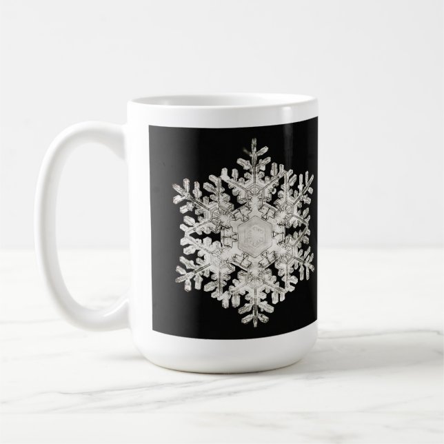 Caneca De Café 'Floco de Neve Estelar Nº 586' de Wilson Bentley (Esquerda)