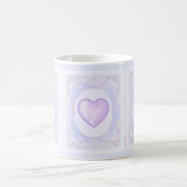 Caneca De Café floco de neve roxo leve e coração brilhando (Centro)