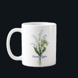 Caneca De Café Flor de Nascimento Personalizada Lírio do Vale<br><div class="desc">Celebre uma conexão especial com nossa Caneca Personalizada com Flor de Nascimento em Aquarela. Com uma ilustração floral que representa a beleza única do mês de nascimento, esta caneca combina estilo artístico com funcionalidade cotidiana. As texturas suaves e etéreas da aquarela sobressaem contra a cerâmica nítida, criando uma peça que...</div>