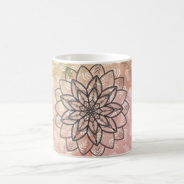 Caneca De Café Flor Mandala Desenhada à Mão nas Folhas (Centro)