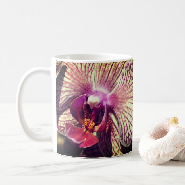 Caneca De Café Flor Orquídeo Fechado (Com Donut)