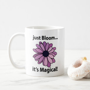 Caneca De Café Flor Roxa Mágica Acaba de Florescer Seu Magismo