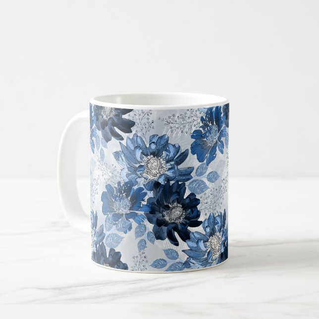 Caneca De Café Flores azuis-claras e azuis-escuras em cinzas clar (Frente Esquerda)