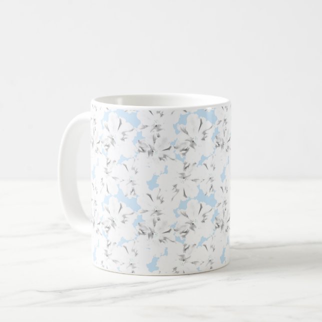 Caneca De Café Flores brancas em azul claro. (Frente Esquerda)