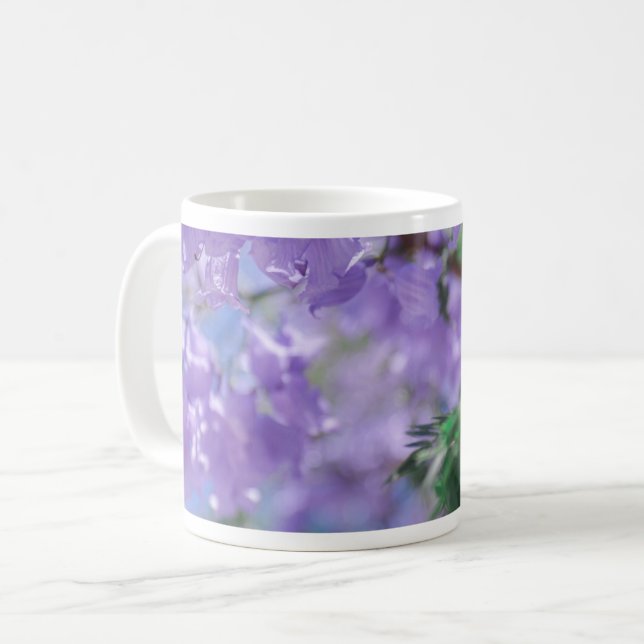 Caneca De Café Flores de Árvores Roxas de Jacaranda (Frente Esquerda)