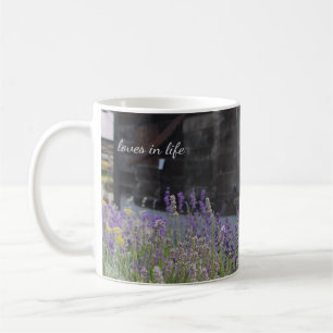 Caneca De Café Flores de lavanda e Forno de Madeira Velho